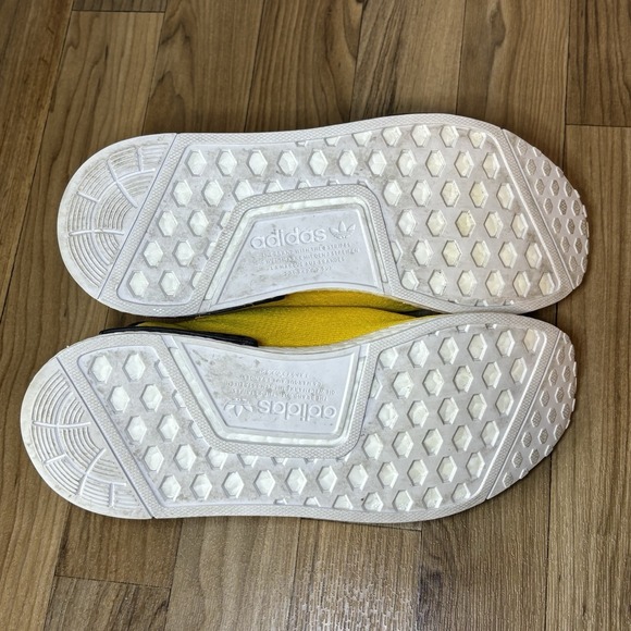 Adidas NMD_R1 Shoes Sneakers Primeknit PK Boost EQT Yellow Black Men's 9 S23749 - Picture 10 of 11